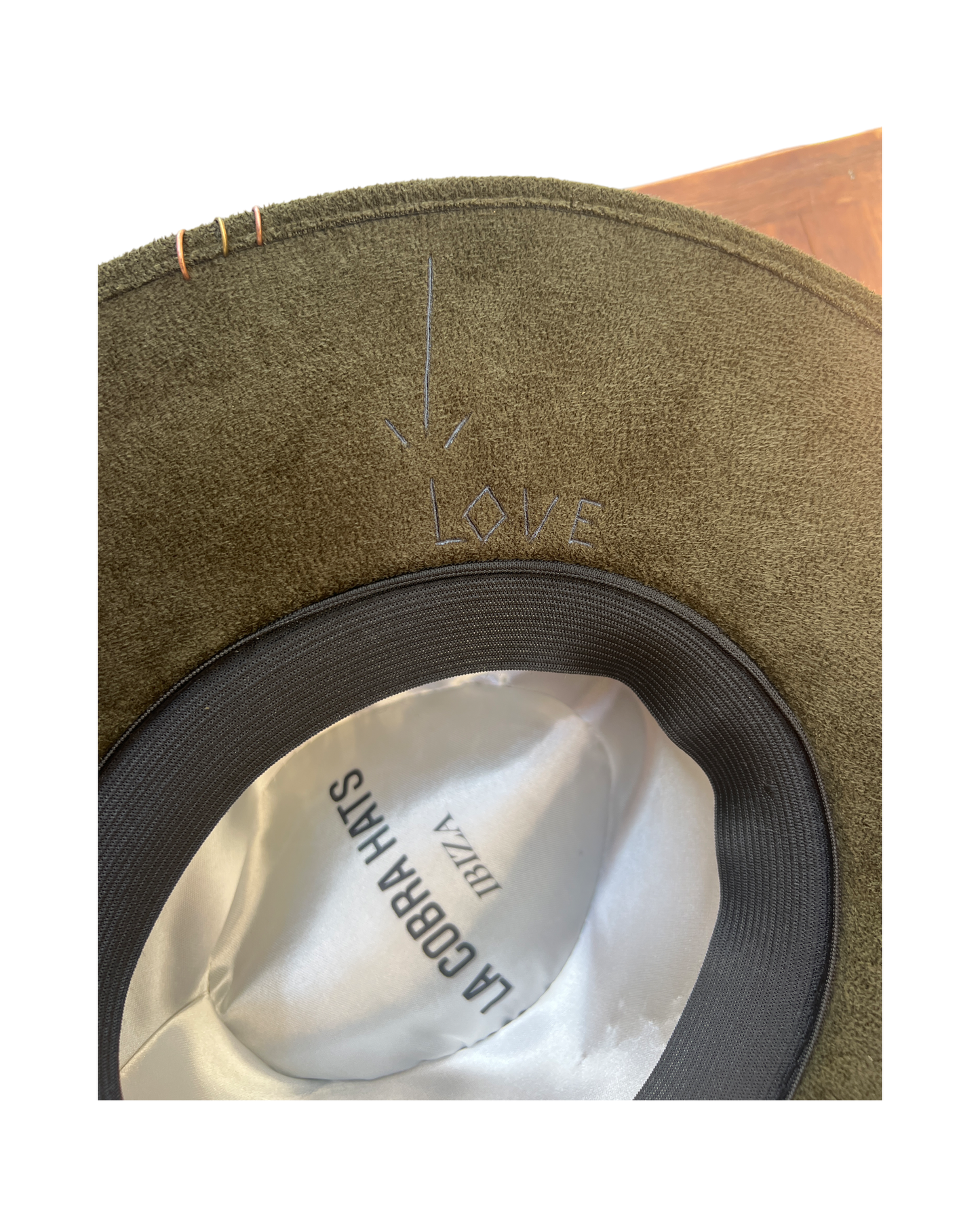 Military green rhombus hat