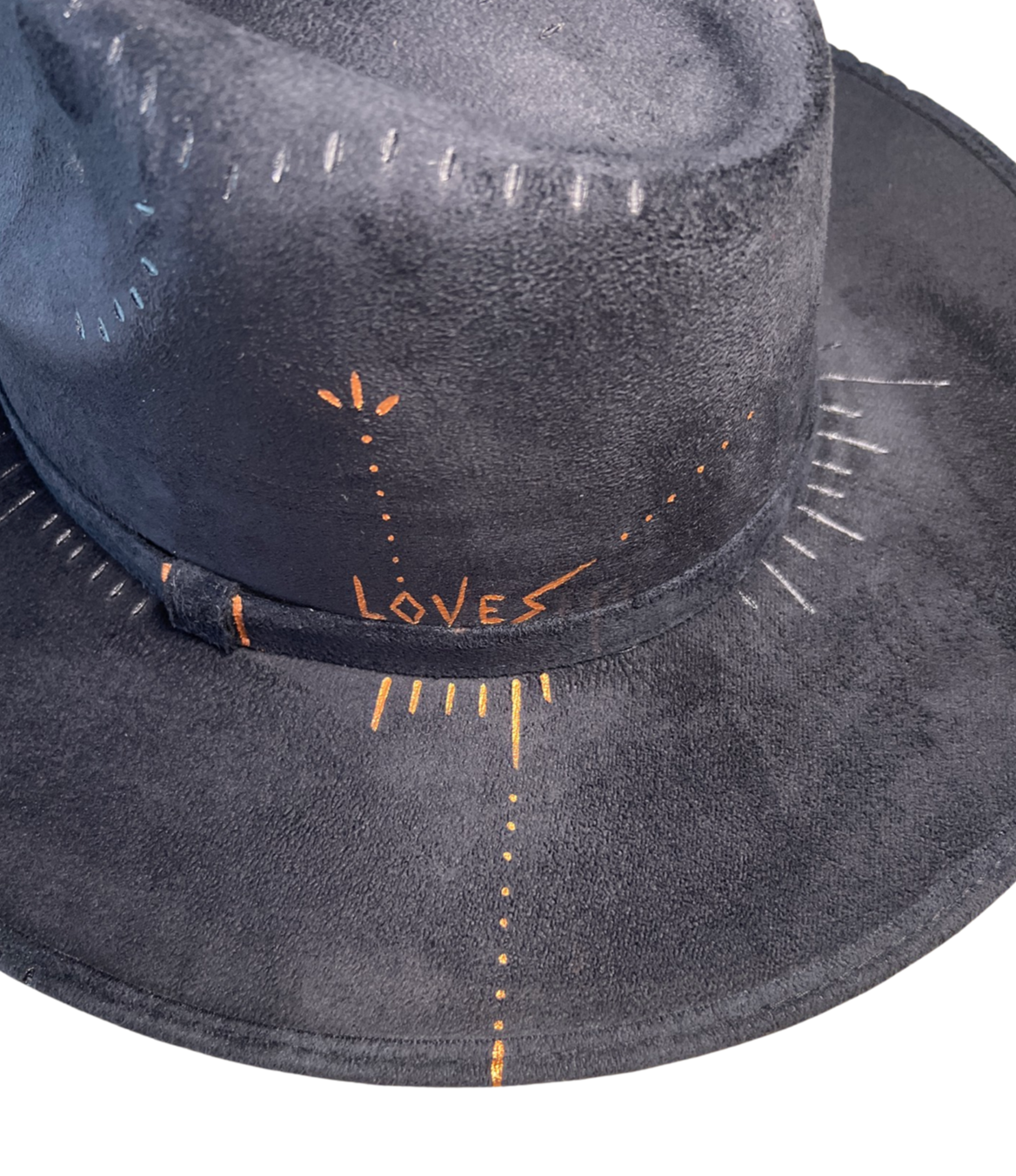 Loves Hat Black